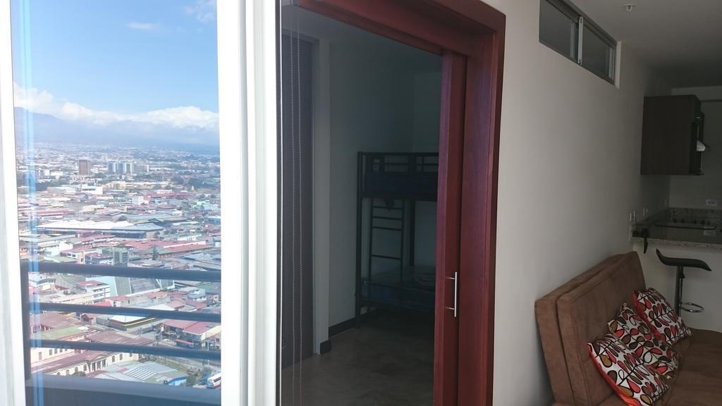 Апарт отель Torres Paseo Colon Apartamento Сан-Хосе Номер фото